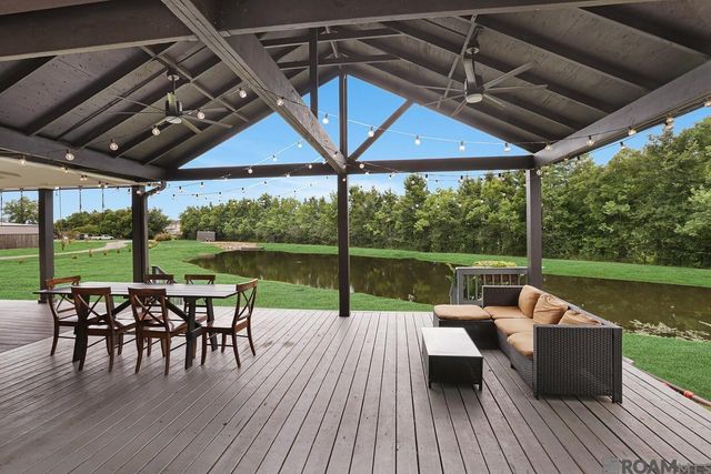 40413 Pocorello Dr, Gonzales, LA 70737