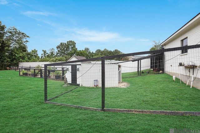 40413 Pocorello Dr, Gonzales, LA 70737