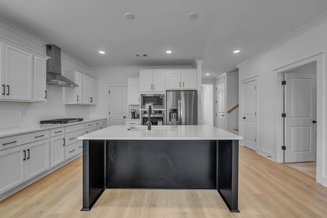 698 Conifer Dr, Spring Hill, TN 37174