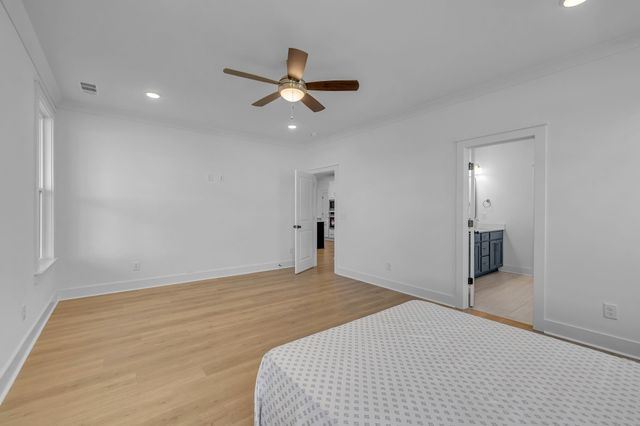 698 Conifer Dr, Spring Hill, TN 37174