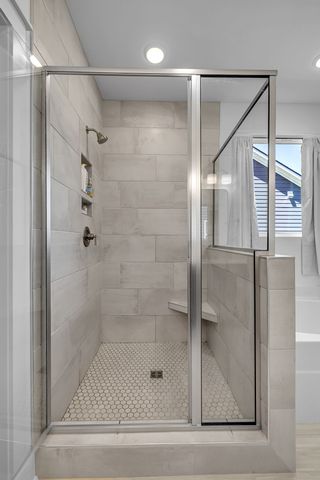 698 Conifer Dr, Spring Hill, TN 37174