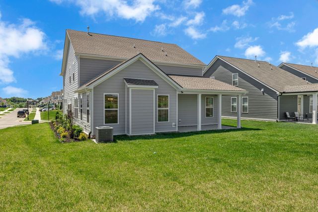 698 Conifer Dr, Spring Hill, TN 37174