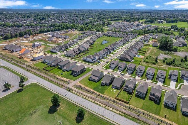 698 Conifer Dr, Spring Hill, TN 37174