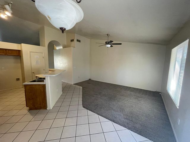 837 E Glenmere Drive, Chandler, AZ 85225