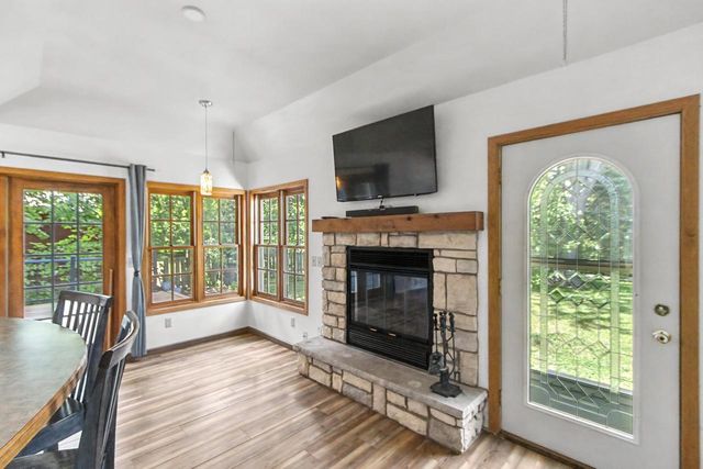 247 Orchard Drive, Oregon, WI 53575