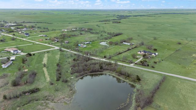 9934 First Street, Joshua, TX 76058