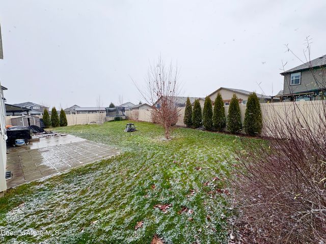 1596 N Minam Loop, Post Falls, ID 83854