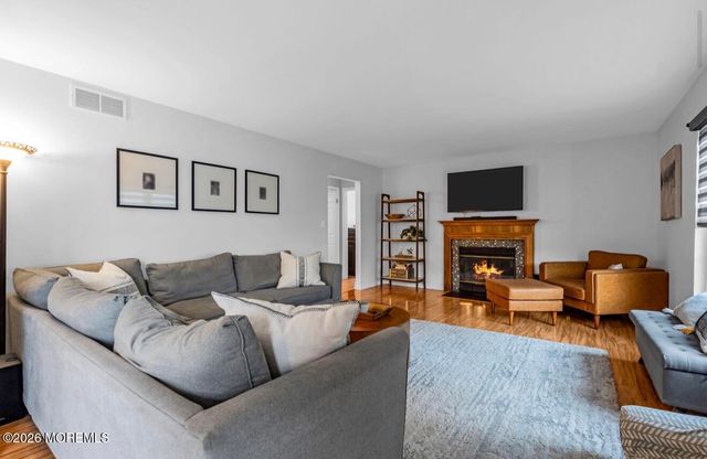 9 Jennifer Drive, Howell, NJ 07731