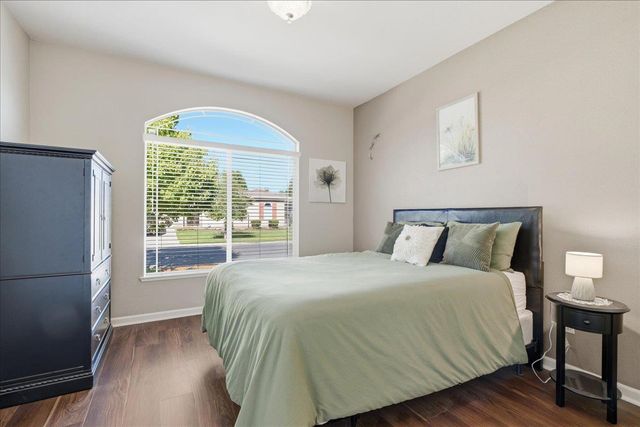 5533 Dunlay Dr, Sacramento, CA 95835