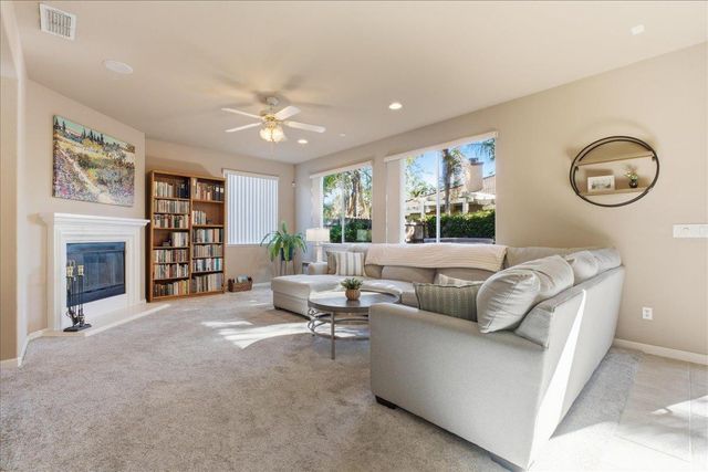 5533 Dunlay Dr, Sacramento, CA 95835