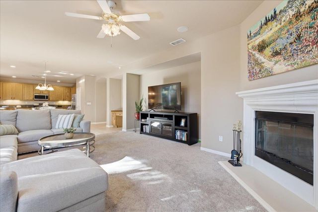 5533 Dunlay Dr, Sacramento, CA 95835