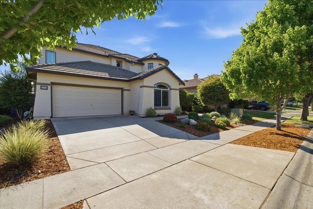 5533 Dunlay Dr, Sacramento, CA 95835