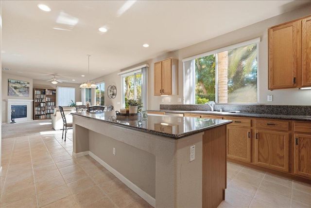 5533 Dunlay Dr, Sacramento, CA 95835