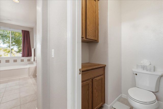 5533 Dunlay Dr, Sacramento, CA 95835
