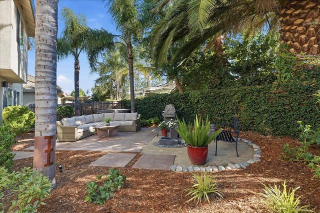 5533 Dunlay Dr, Sacramento, CA 95835