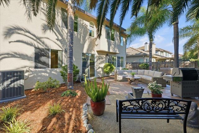 5533 Dunlay Dr, Sacramento, CA 95835