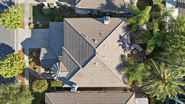 5533 Dunlay Dr, Sacramento, CA 95835