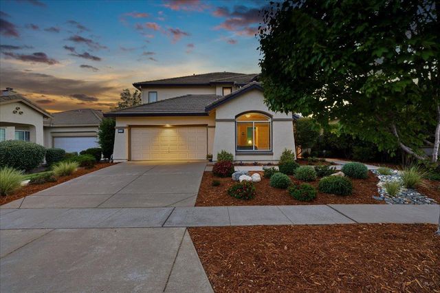 5533 Dunlay Dr, Sacramento, CA 95835