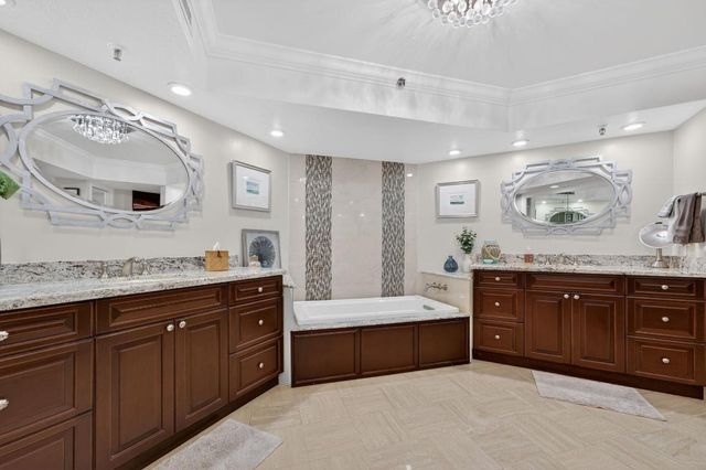 4605 S Ocean Boulevard 3a, Highland Beach, FL 33487