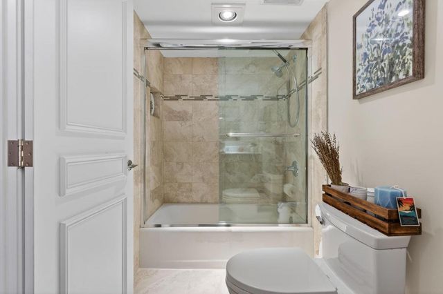 4605 S Ocean Boulevard 3a, Highland Beach, FL 33487