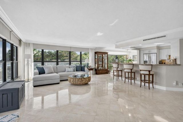 4605 S Ocean Boulevard 3a, Highland Beach, FL 33487