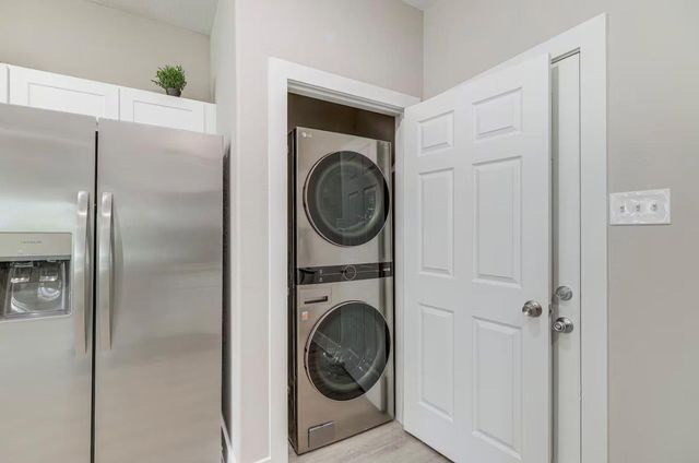 3603 Fidelity Street B, Houston, TX 77029