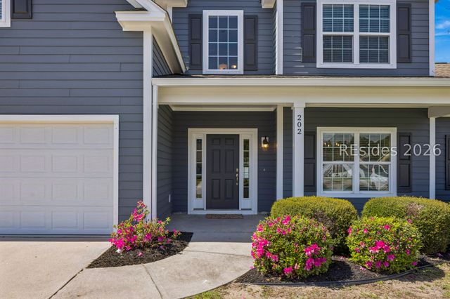 202 Grand Ct S, Bluffton, SC 29910