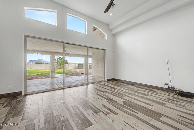 1335 N 100TH Place, Mesa, AZ 85207