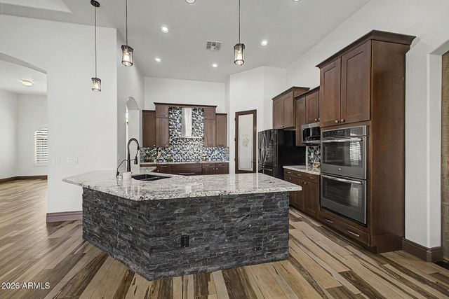 1335 N 100TH Place, Mesa, AZ 85207