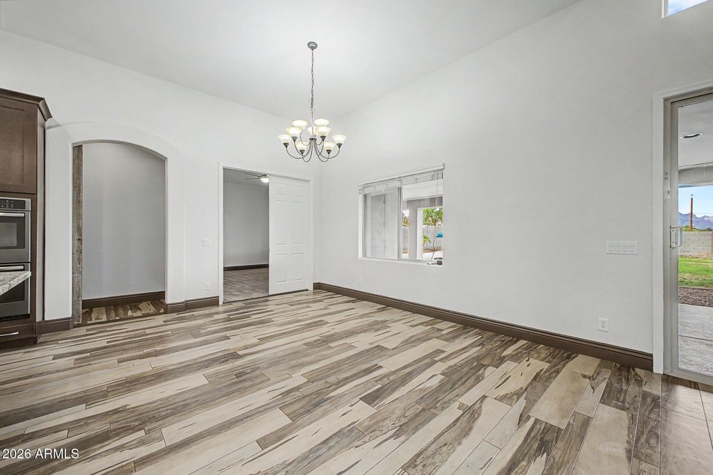 Image 22 of property listing at 1335 N 100TH Place, Mesa, AZ 85207