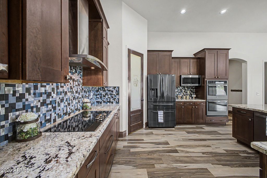 Image 23 of property listing at 1335 N 100TH Place, Mesa, AZ 85207