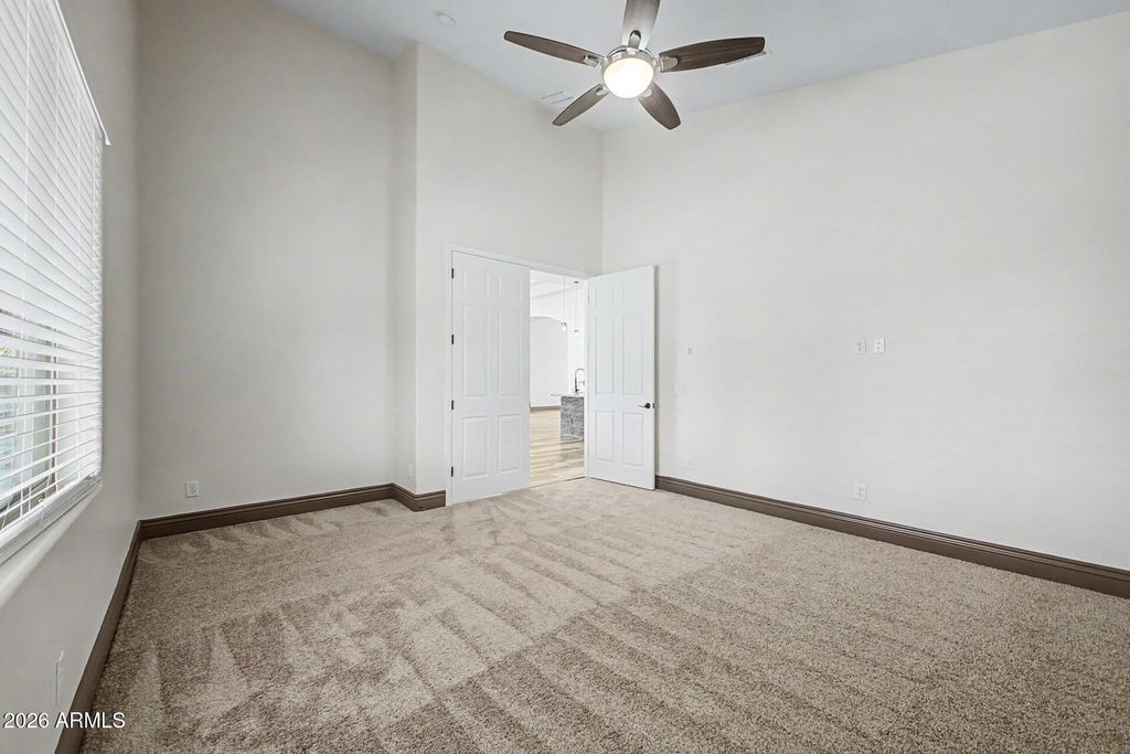 Image 8 of property listing at 1335 N 100TH Place, Mesa, AZ 85207