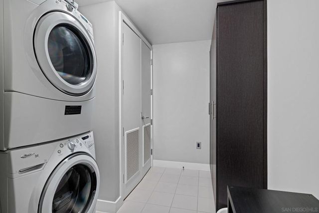 1325 Pacific Hwy 3301, San Diego, CA 92101