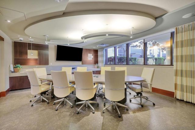 1325 Pacific Hwy 3301, San Diego, CA 92101