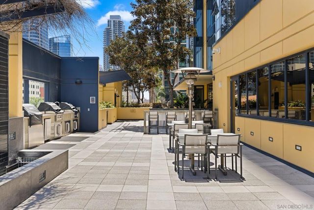 1325 Pacific Hwy 3301, San Diego, CA 92101