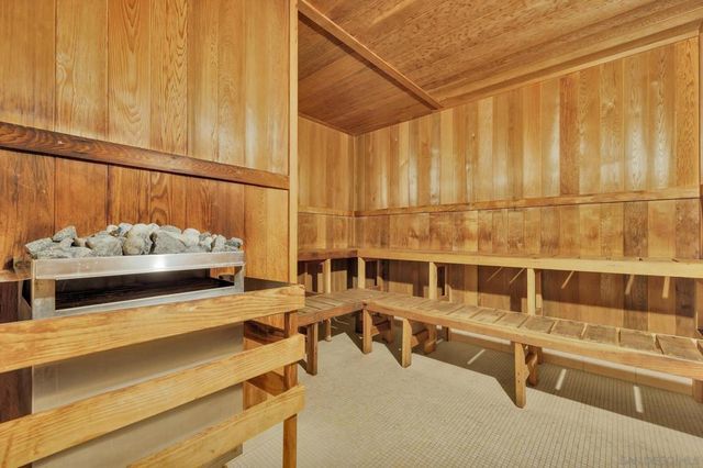 1325 Pacific Hwy 3301, San Diego, CA 92101