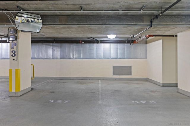 1325 Pacific Hwy 3301, San Diego, CA 92101