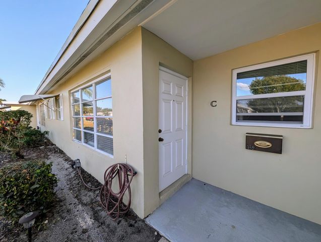 160 High Point Terrace E C, Delray Beach, FL 33445