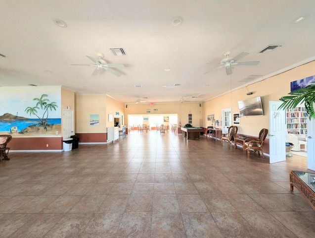 160 High Point Terrace E C, Delray Beach, FL 33445