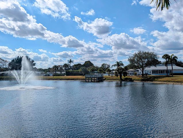 160 High Point Terrace E C, Delray Beach, FL 33445