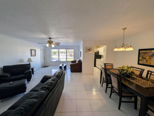 160 High Point Terrace E C, Delray Beach, FL 33445