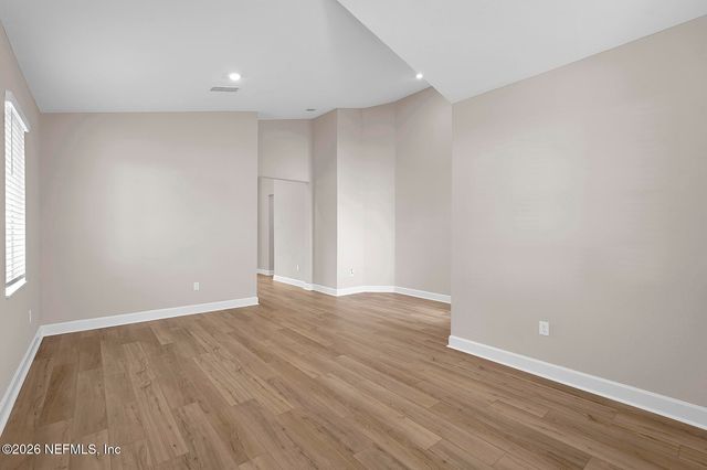 15916 DELICATE ARCH Avenue, Jacksonville, FL 32234