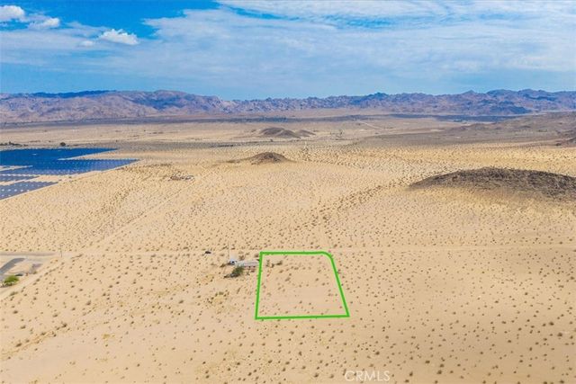 68840 Mesa Drive, 29 Palms, CA 92277