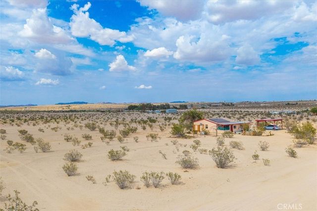 68840 Mesa Drive, 29 Palms, CA 92277