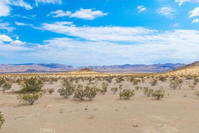 68840 Mesa Drive, 29 Palms, CA 92277