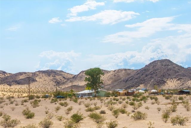 68840 Mesa Drive, 29 Palms, CA 92277