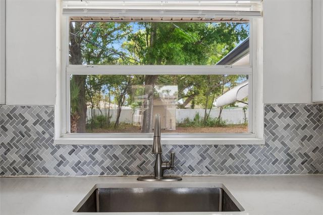 1226 MAGNOLIA DRIVE, Clearwater, FL 33756