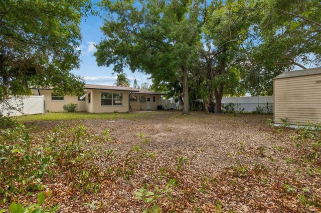 1226 MAGNOLIA DRIVE, Clearwater, FL 33756