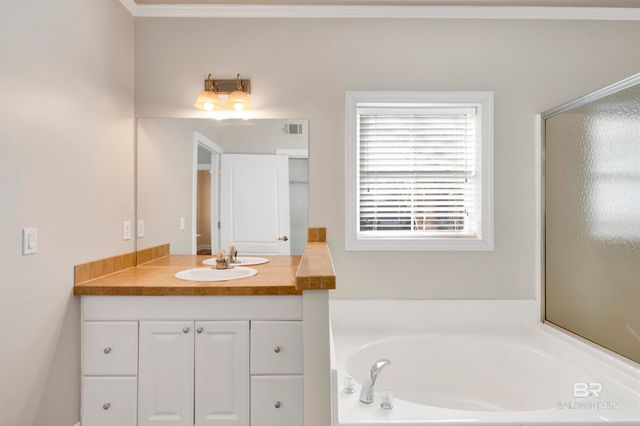 25806 Pollard Road 104, Daphne, AL 36526