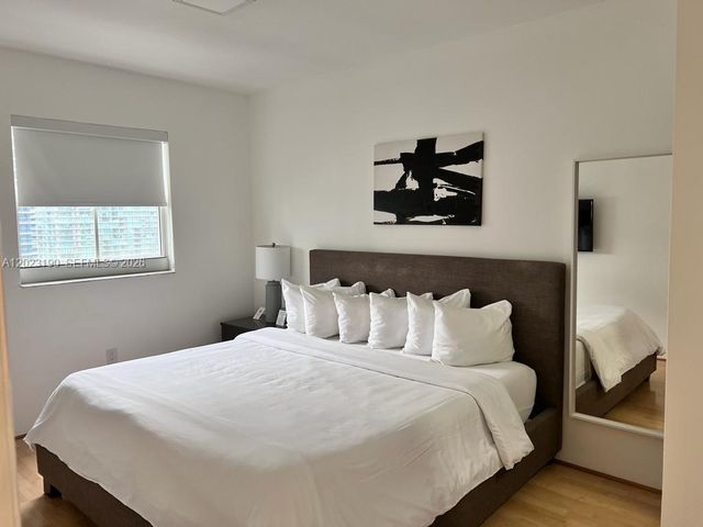 185 SE 14th Ter 2809, Miami, FL 33131